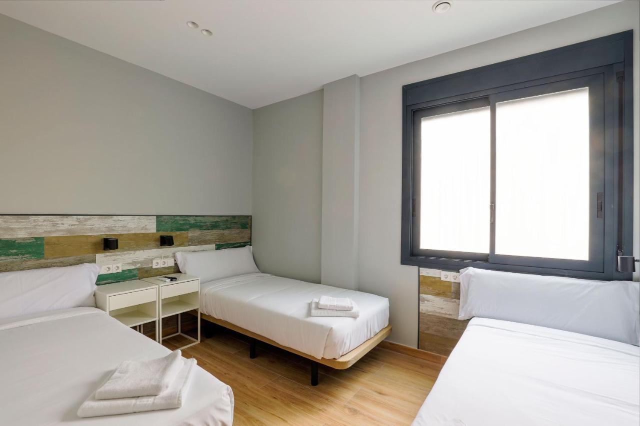 Hey Rooms Cerdanyola del Valles Exterior photo