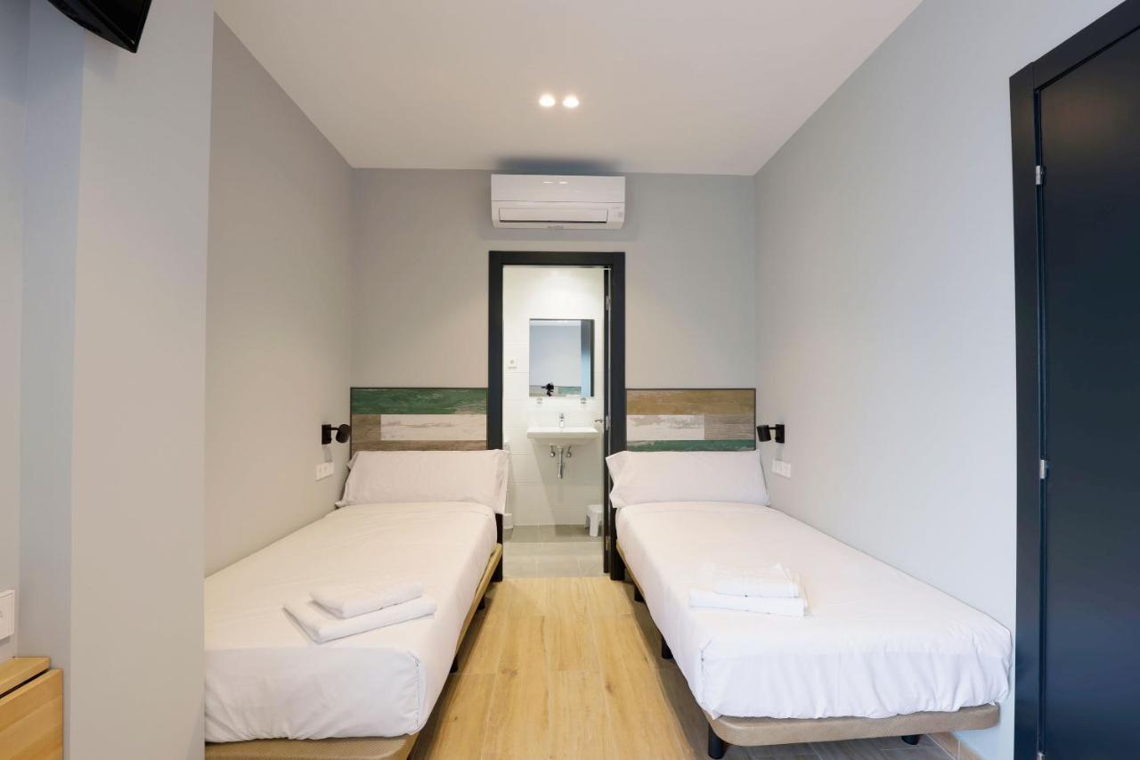 Hey Rooms Cerdanyola del Valles Exterior photo