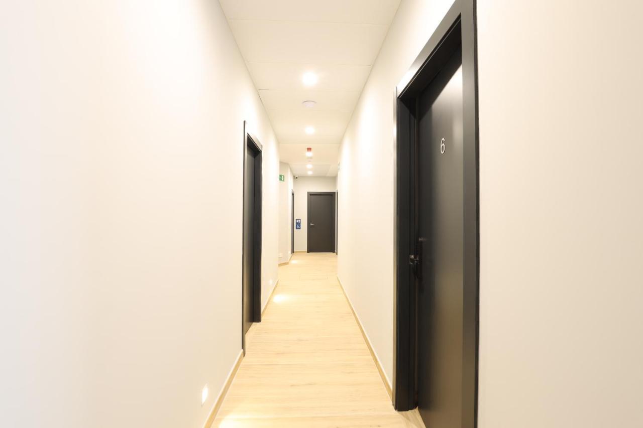 Hey Rooms Cerdanyola del Valles Exterior photo