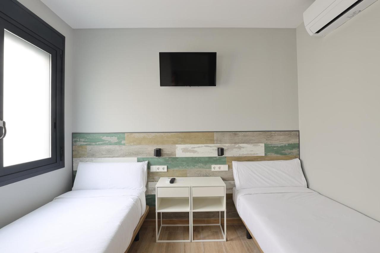 Hey Rooms Cerdanyola del Valles Exterior photo